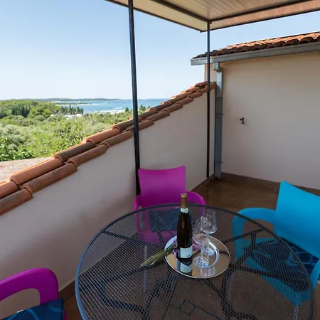 Puntizela 92 Apartamento Pula