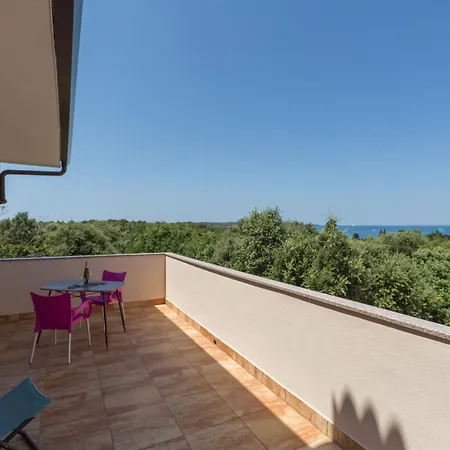 Puntizela 92 Apartamento Pula