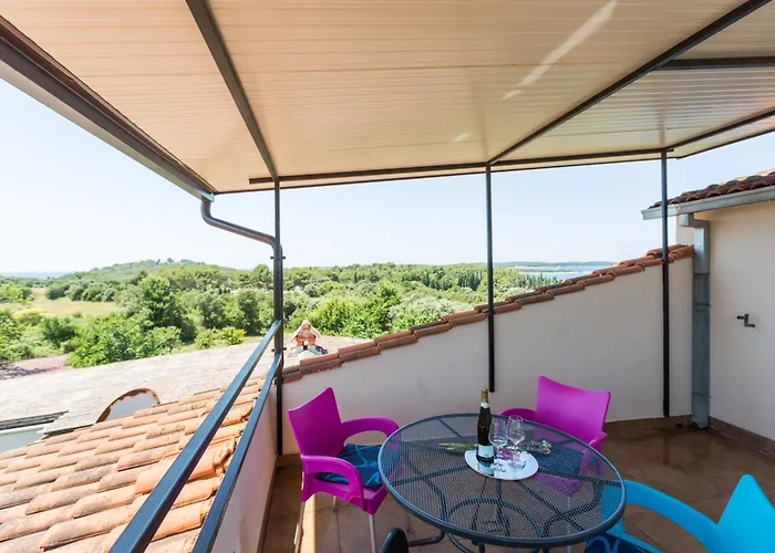 Puntizela 92 Appartement Pula