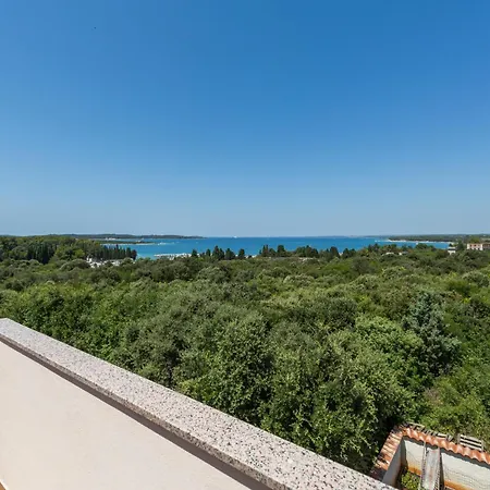 Apartment Puntizela 92