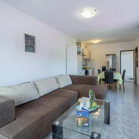 Appartamento Puntizela 92 *