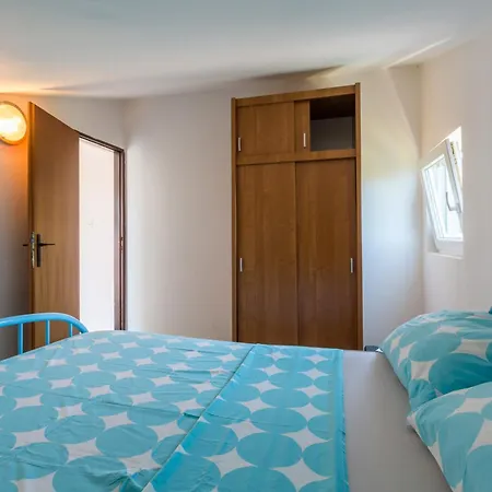 Apartment Puntizela 92 Pula